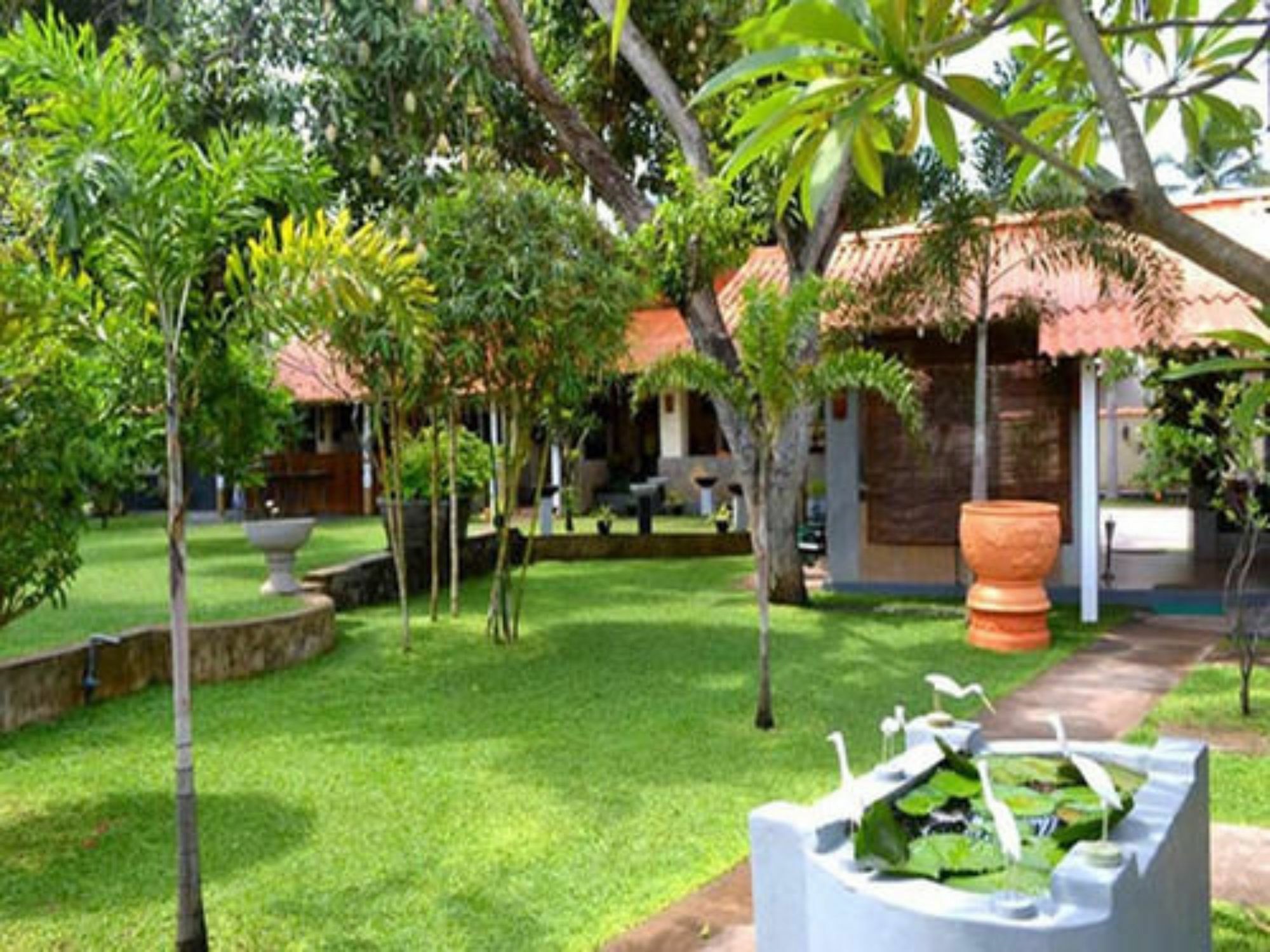 Morning Star Resorts Negombo Exterior foto